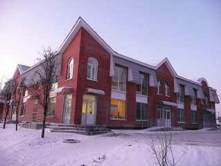 Торговый комплекс по ул.Школьная, 1998г - 2005г.